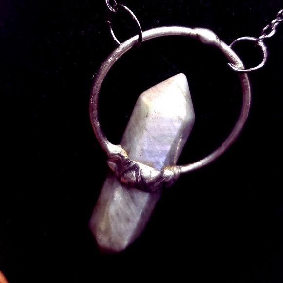 Labradorite crystal necklace - Picture 13 of 15